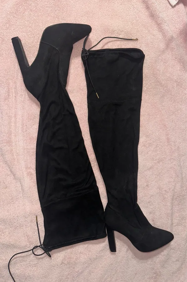 Black suede thigh-high boots  - Image 2