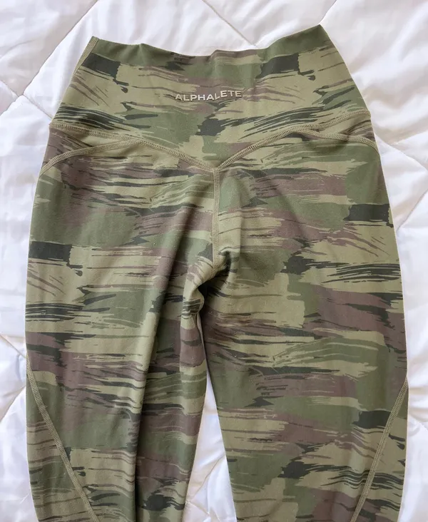 Alphalete Leggings - Image 5