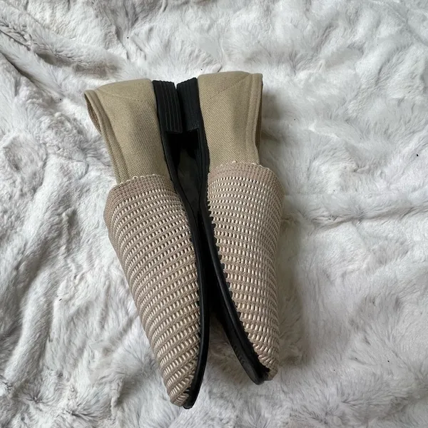 Shoes Size 8 - Image 3