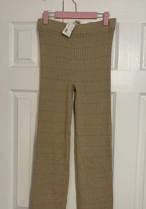 Hera Collection Tan Tank & Pants Set NWT - Image 10