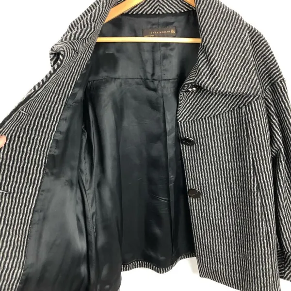 Zara wool retro jacket with big buttons gray and black pattern, wide sleeves M - Image 9