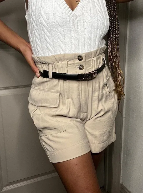 Womens Size 4 Dark Khaki Shorts - Image 2