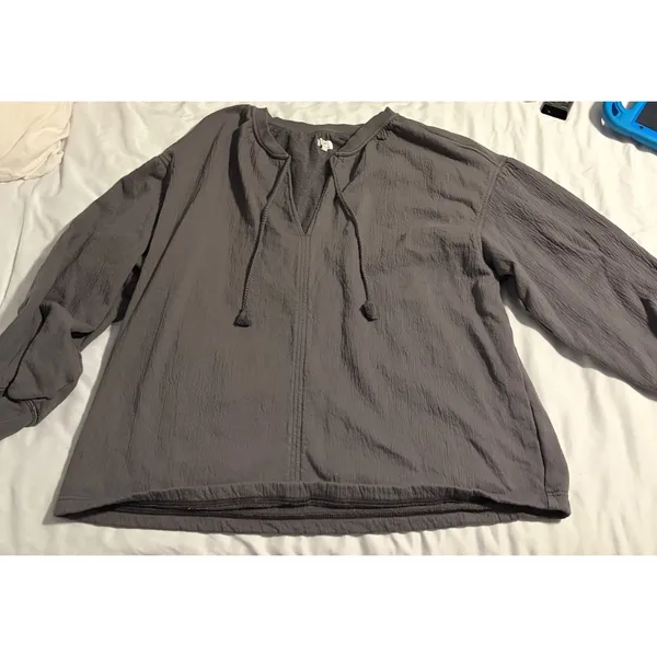 Aerie Gauze Fleece Pullover Boho Gray V-Neck Tassel Tie‎ Large - Image 2