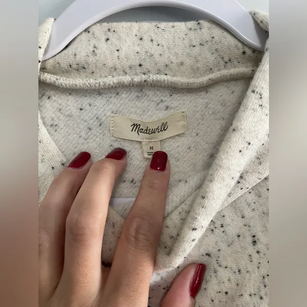 Sweater - Image 4