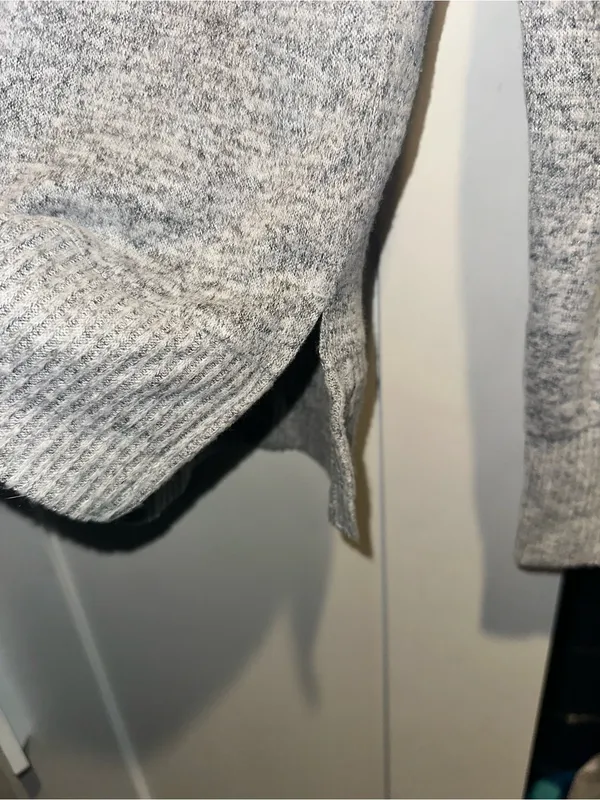 NWOT Abercrombie & Fitch "Let's Stay Home" Soft Cozy Sweater - Image 5