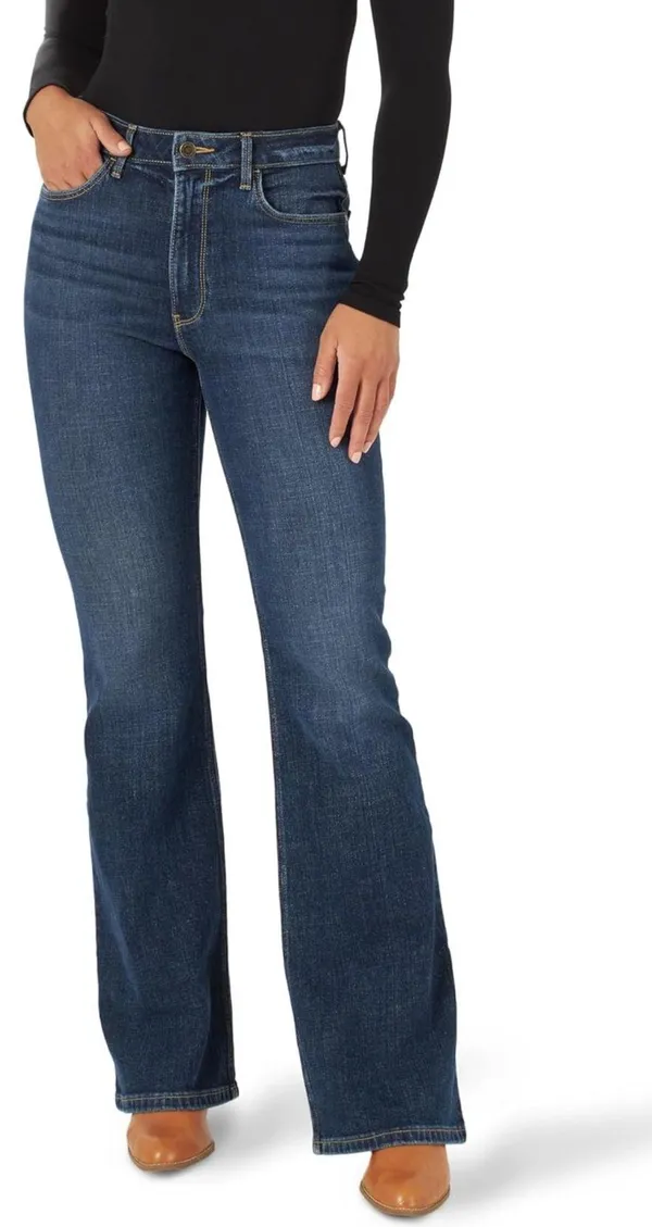 Wrangler Flare High-Rise Jeans Women’s - Image 10