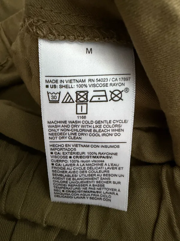 Old Navy Olive Drawstring Utility Shorts - Image 5