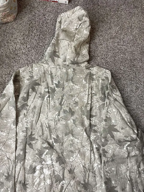 Camo Sweatshirt - Image 10