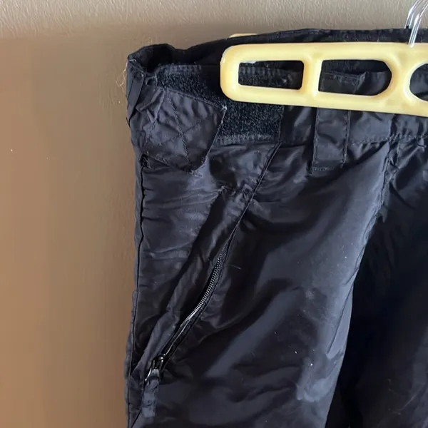 Ski Gear Snowpants size womens small black in color‎ - Image 3