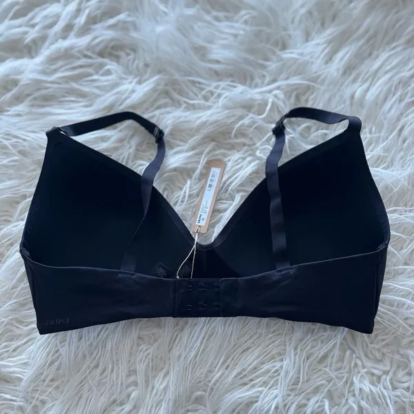 Skims Wireless Form T-shirt Bra Onyx Size 38D - Image 4