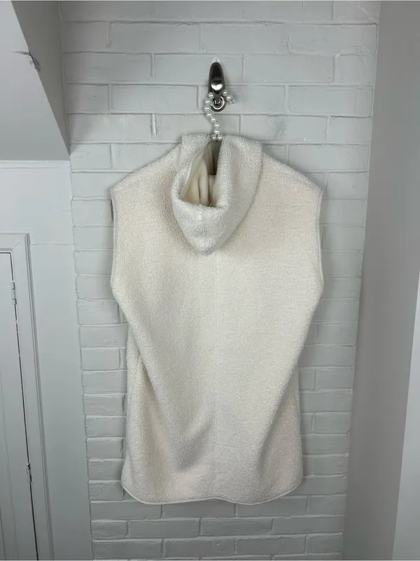 Joie Cream Sherpa Teddy Knit Hooded Long Line Vest Size M - Image 9