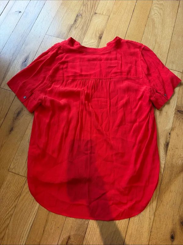 J. Crew Red V-Neck Short Sleeve Blouse Size Medium - C1-318 - Image 6