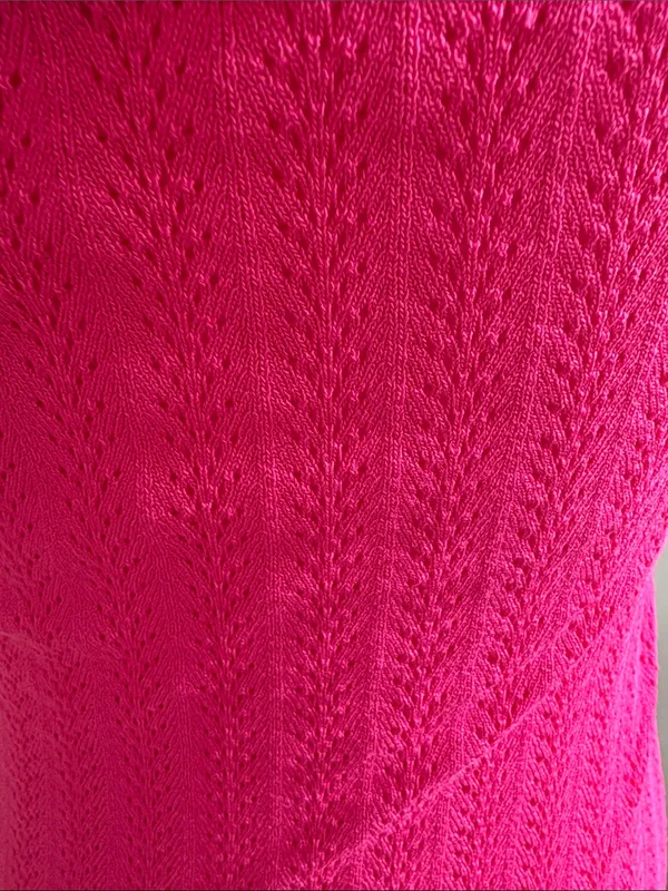 Women’s Fuchsia Knit Tank Top with Heart Charm - Image 4