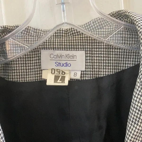 FINAL MARKDOWN Ladies Calvin Klein studio jacket 8 - Image 3