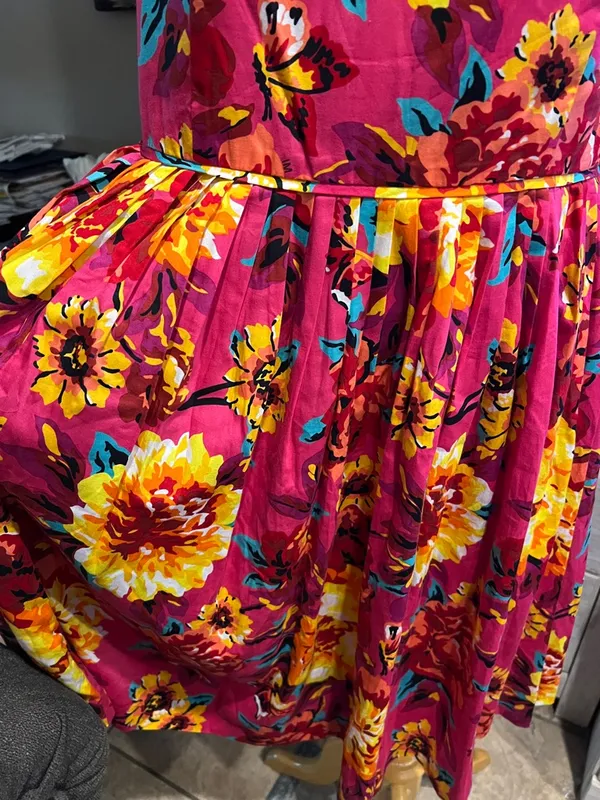 Isaac Mizrahi for Target bold floral pink spaghetti strap sundress size 14 - Image 4