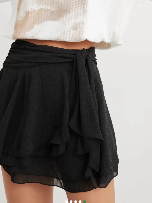 Aerie Chiffon Flowy wrap skirt black mini skirt lined size S Gothcore coquette - Image 4