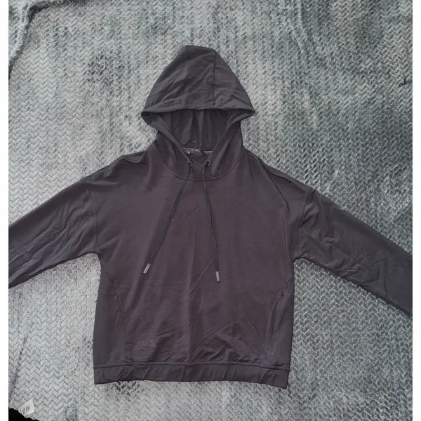 Lululemon Women's Twisted And Tucked Hoodie Sweatshirt Pullover‎ Purple Size 8 - Image 2