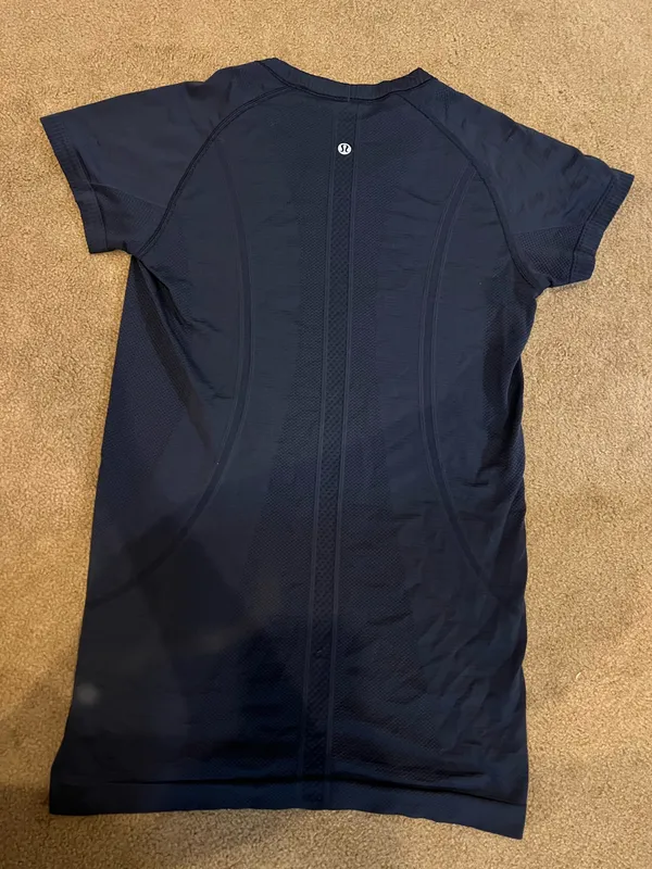 Navy Blue Lululemon Top - Image 2