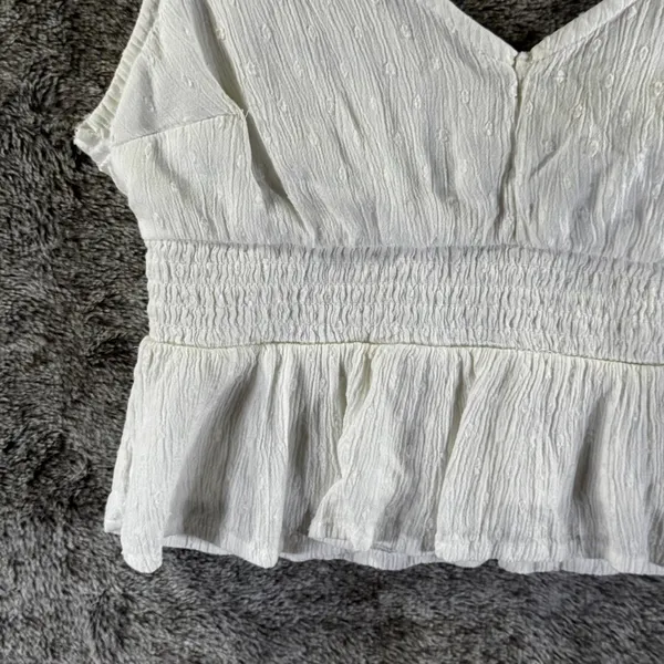 Hollister Baby Doll Crop Top Sz S - Image 2