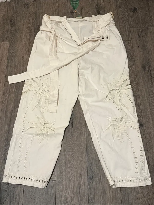 FARM Rio Cream Wide-Leg High-Rise Pants with Zip - Image 2