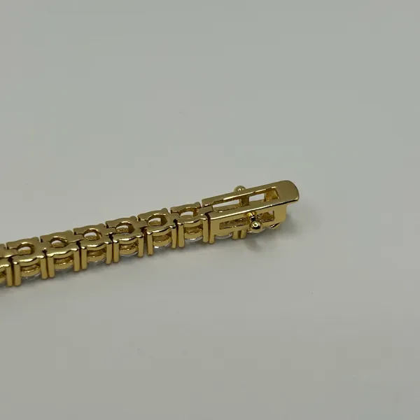 Kay Jewelers Moissanite Tennis Bracelet 4mm Round Cut VVS Gold 8 Inch New No Pass - Image 6