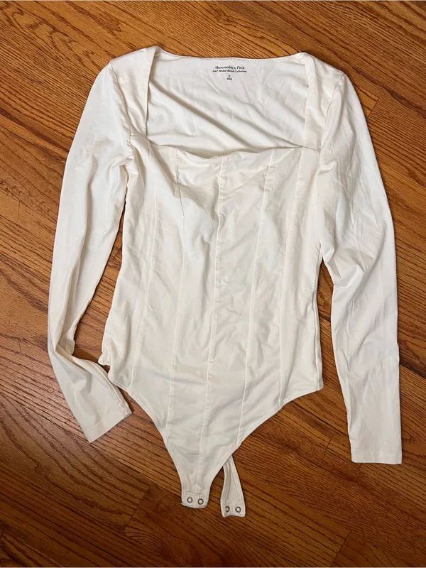 Abercrombie Long-Sleeve Square Neck Cream Bodysuit - Image 2