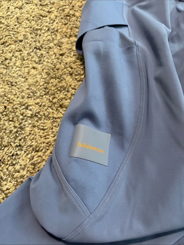 Lululemon Cargo Super-High-Rise Hiking Tight 25" size 6 - Image 5