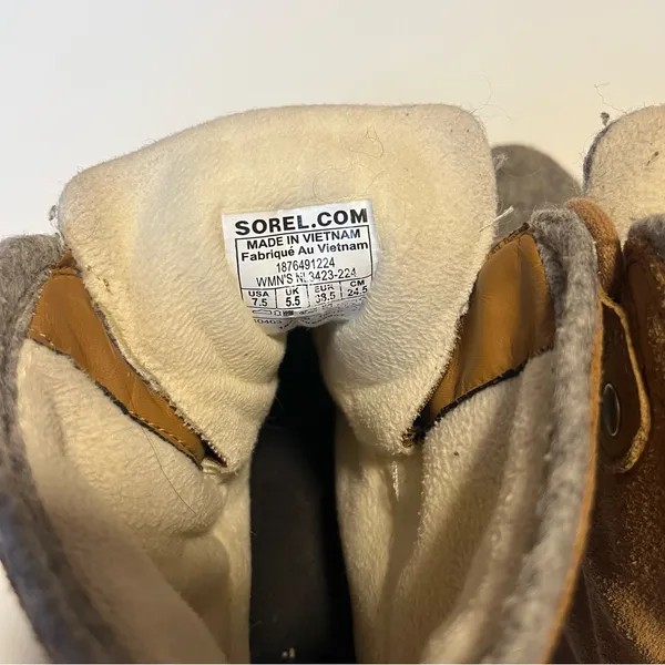 Sorel EXPLORER JOAN Winter Lace-Up Boot - Image 7