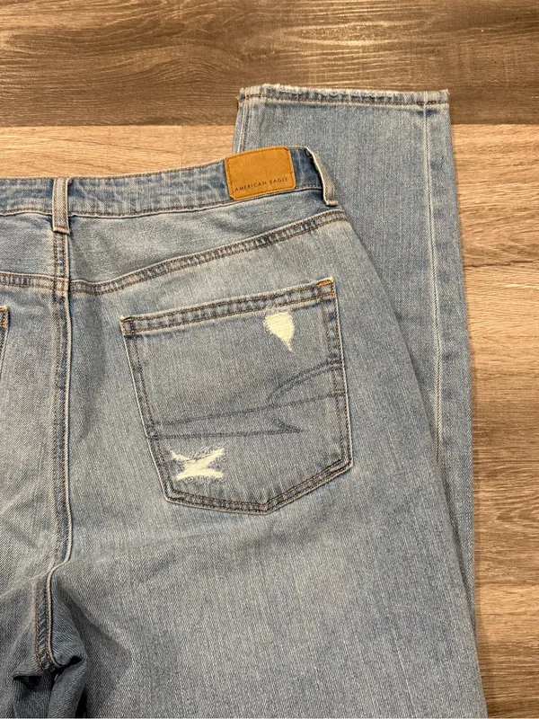 American Eagle Womens Mom Jeans Size 12 Regular Light Wash Distressed High Rise - Image 10