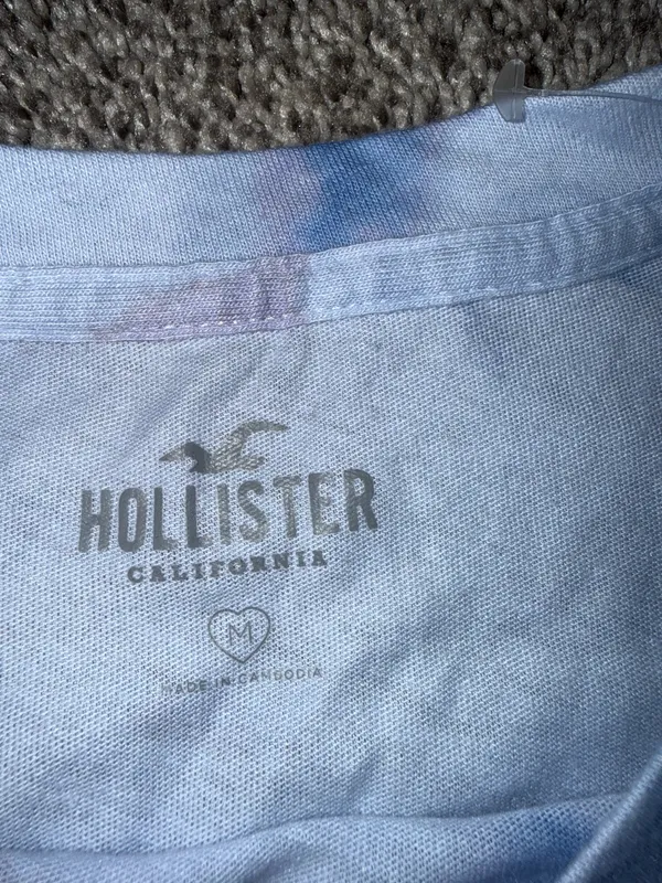 Hollister co. Women's Tie-dye T-shirt NWT size XS - Image 3