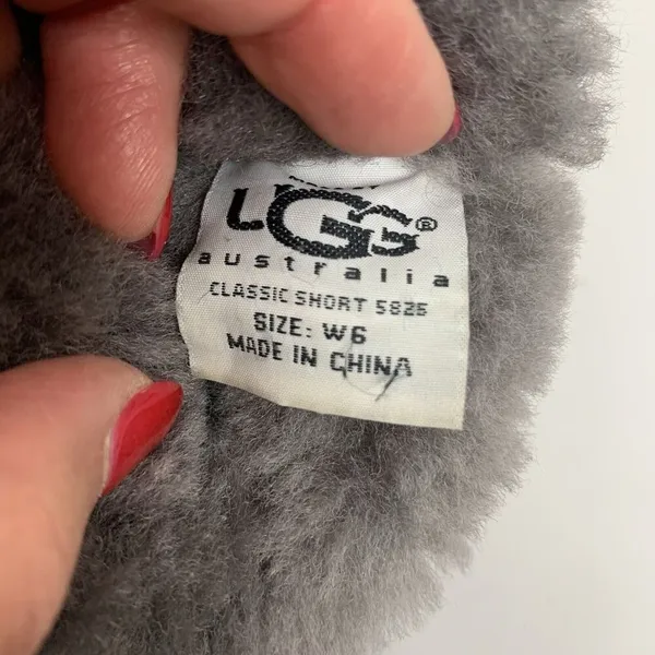 UGG Size 6 Classic Short Boots Australia Gray Suede Leather‎ Sheepskin Women's - Image 2