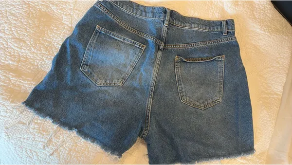 ZARA Denim Bermuda Shorts The 90s - Image 3