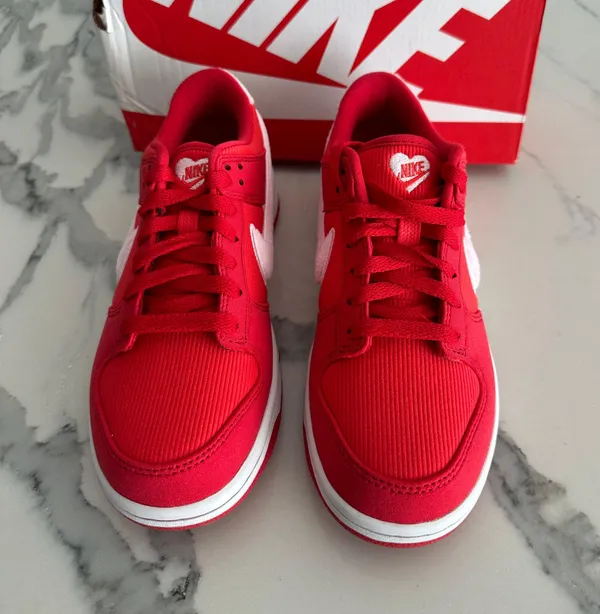 Nike Dunk Low Sneakers - Image 2