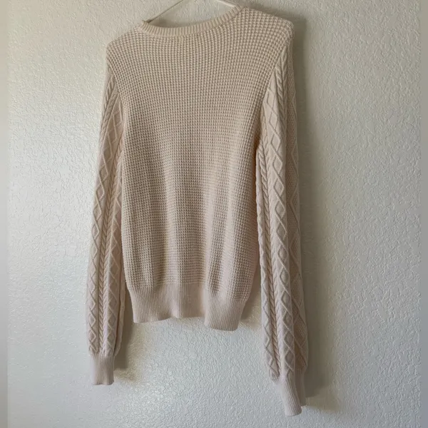 Cyrus Cream Cable Knit Sweater Ivory Size M Academy Preppy - Image 16