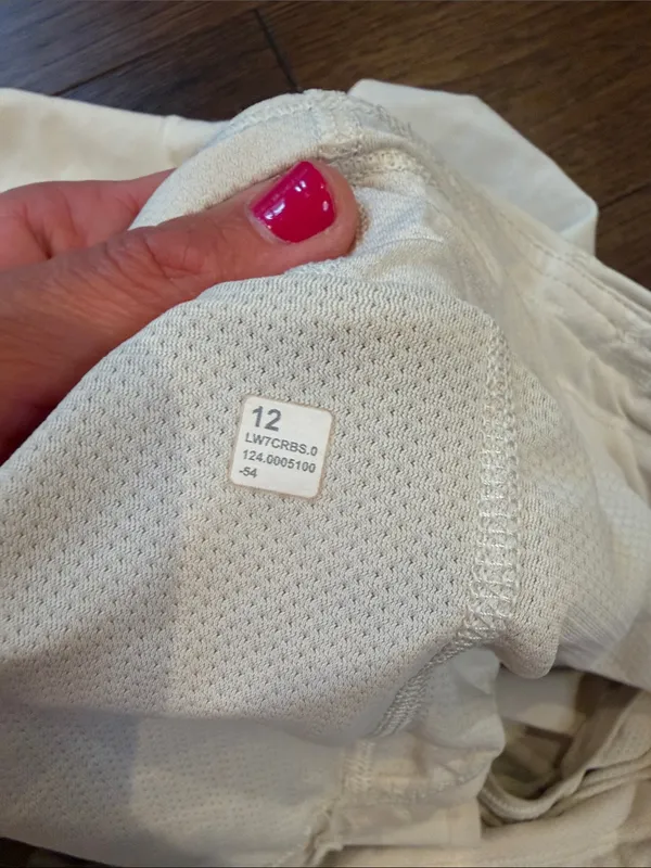 lululemon Fast and Free High-Rise Classic-Fit Split Short 3" Size 12 - C30-120 - Image 3