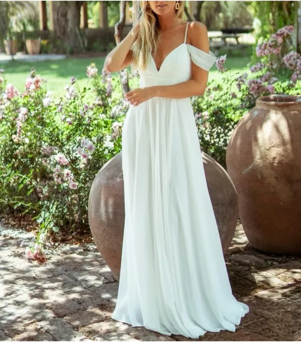 Soiéblu NWOT Off-Shoulder Wedding Dress with Thigh Slit size M - Image 7