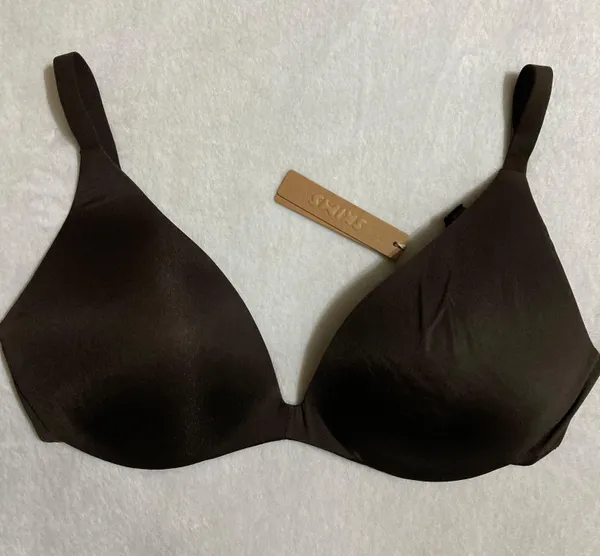SKIMS Wireless Super Push Up Bra 32DD - Image 2