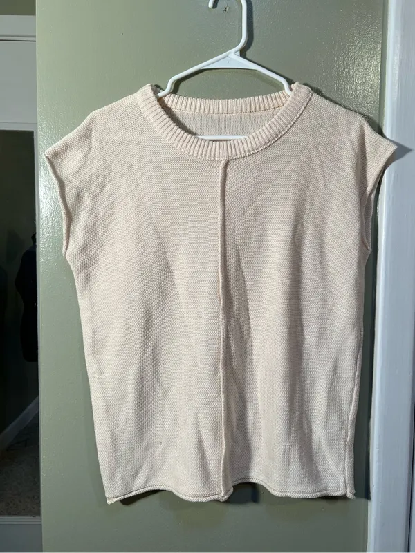Women’s Size Medium Cap Sleeve Sweater Vest Crewneck Apricot Cream Orange RC6487 - Image 3