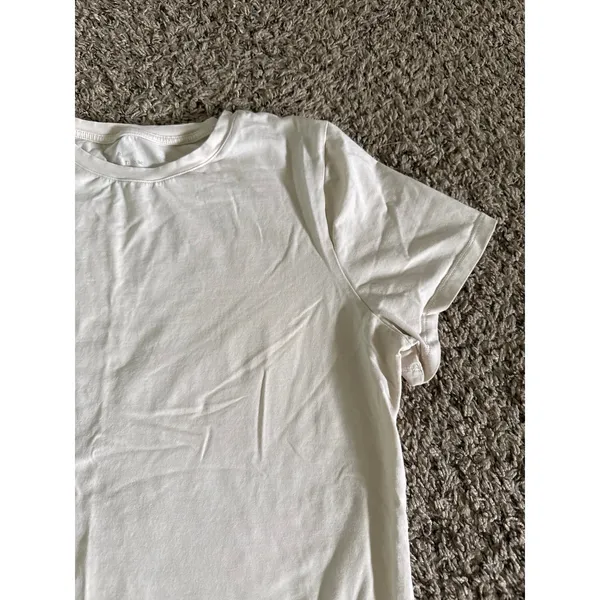 a new day Women's Cream Basic Tee Size Large‎ - Image 4