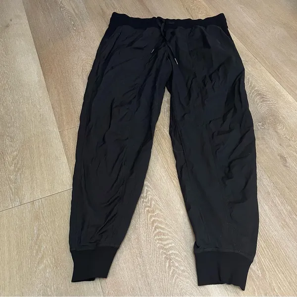 Dance Studio Mid-Rise Jogger
Full Length - Image 3