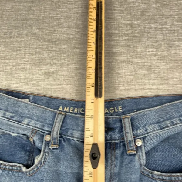 American Eagle Jeans Womens 6 Blue High Rise Mom Distressed Ripped Knees Raw Hem - Image 7