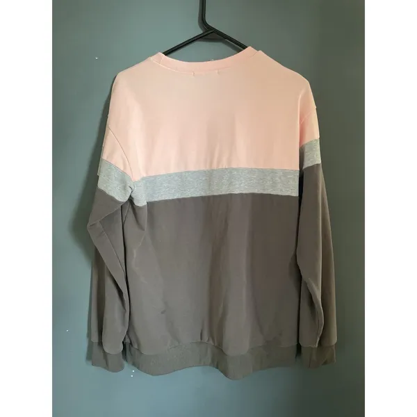 TICTICMIMI Color Block Sweatshirt Pink Grey Casual Long Sleeve‎ Size M - Image 2
