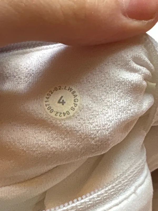 Rare Lululemon skirt  - Image 4