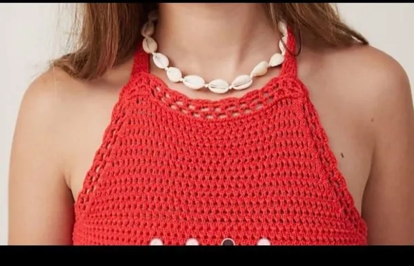 Cotton On Scallop Halter Knit Top. Size Medium - Image 2