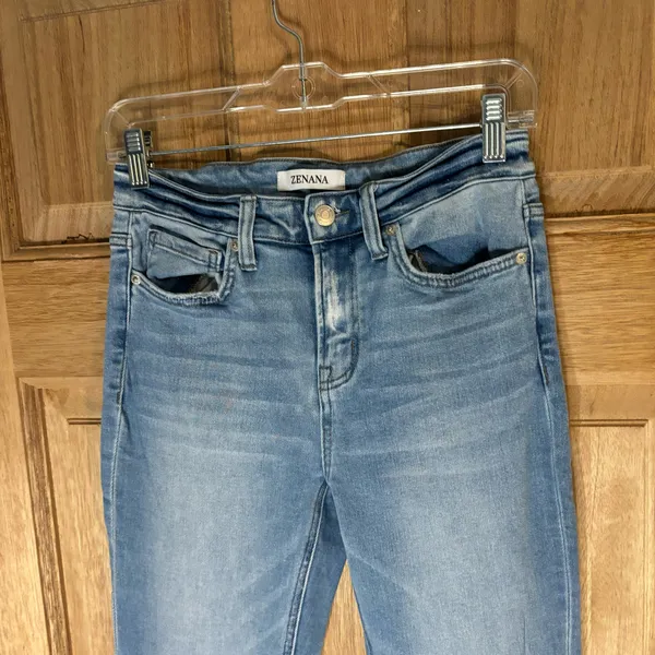 Zenana women’s jeans boot cut denim size 27 - Image 2