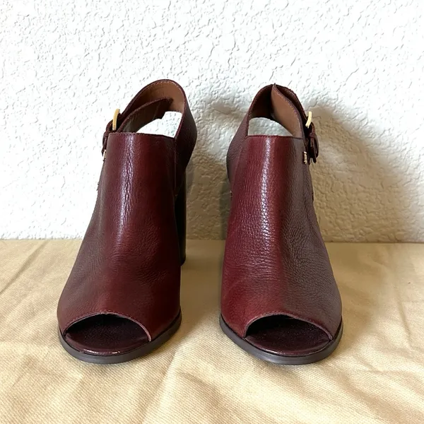 Tommy Hilfiger Leather Sling back Heels - Image 10