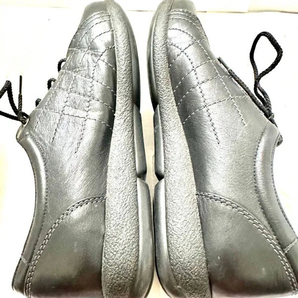 Dansko Women’s Sz 7 Black Leather Lace Up Sneakers - Image 4