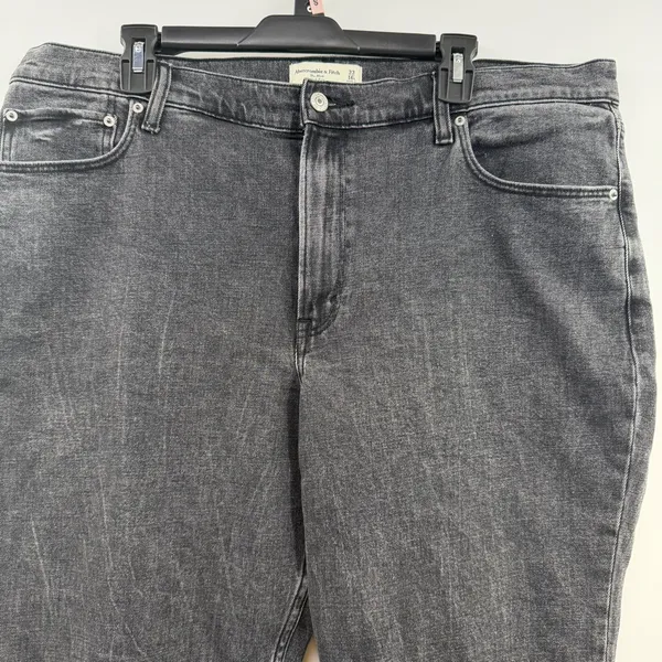 Abercrombie & Fitch The Mom High Rise Jeans 16S 33 Black Cropped Stretch - Image 3