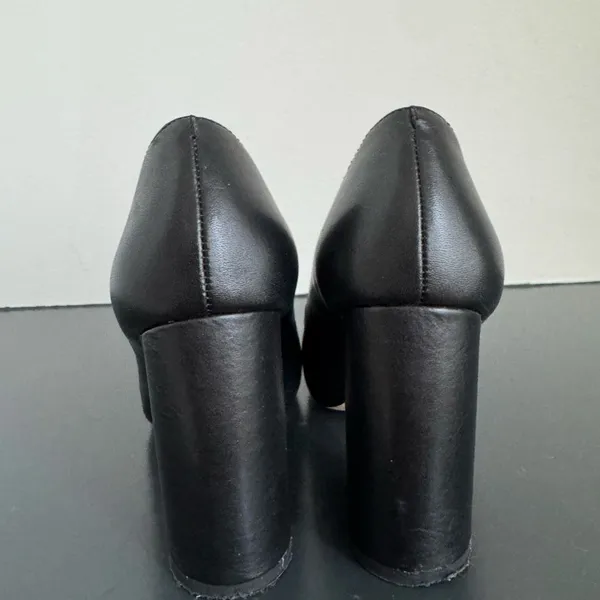 Louise et Cie Women's Jayant Black Leather Block Round Work Heel Pumps Size 6.5 - Image 6