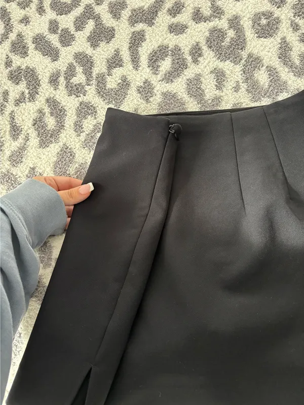 Express Black Skirt - Image 6